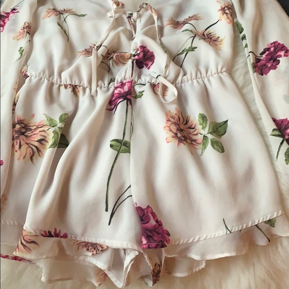 Romper - Picture 3 of 5